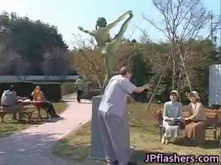 Galet japanska bronze statue moves part6